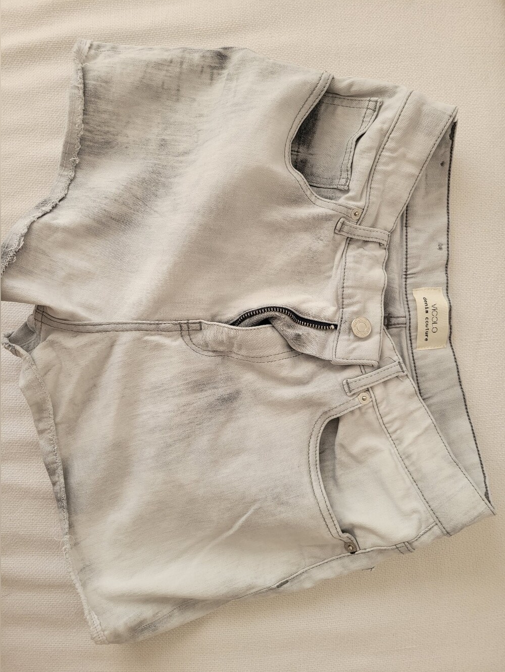 Vicolo Light Wash Distressed Denim Shorts